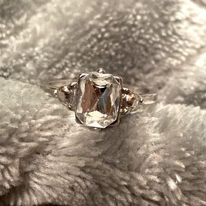 Rhinestone ring-Silver